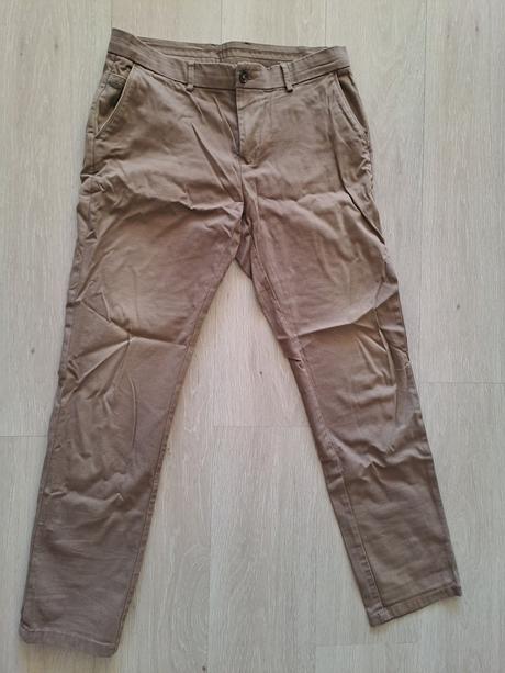 Nohavice, reserved,l