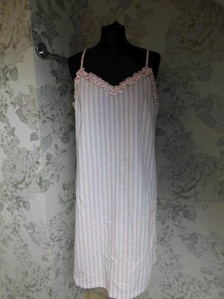 Pekne letne šaty, 42 / 44
