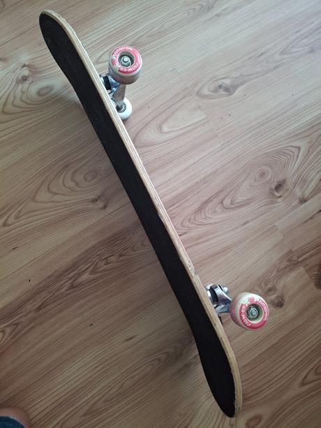 Skateboard reaper flower, reaper