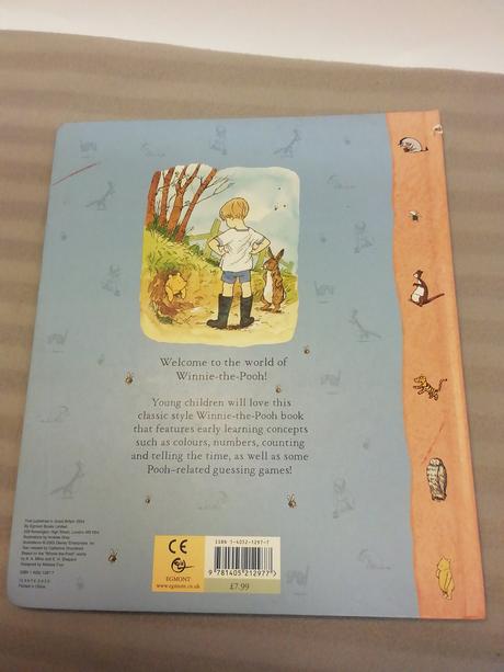 Nursery time with winnie the pooh su22, 