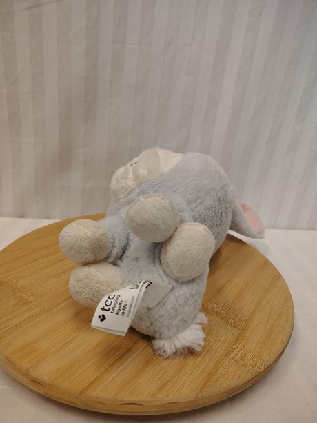 Plyšový sivo biely zajac, tcc global, 32 cm, 