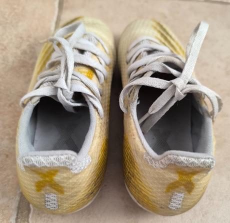 Futbalové tenisky 32 adidas, adidas,32