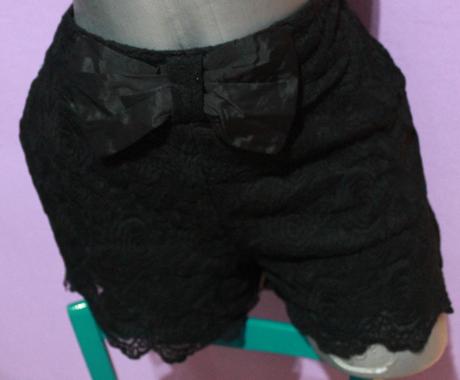 Kratke cipkovane nohavice, m