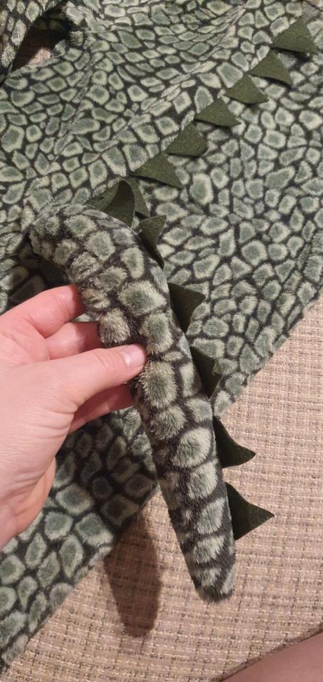 Kostým draka s h&m-ka, 