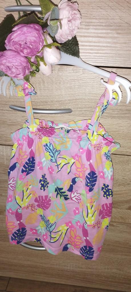 Dievčenské letné tričká 110/116, c&a,110