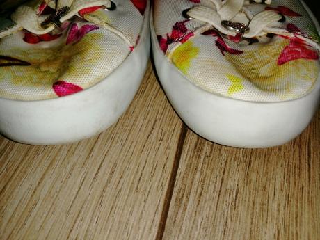 Plátenky guess, guess,31