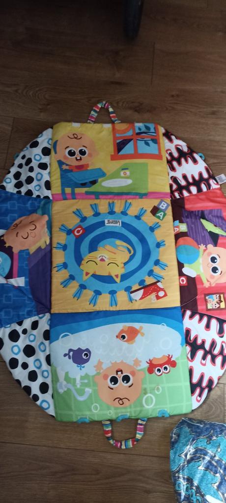 Balík hračiek pre bábätko+ podložka, 