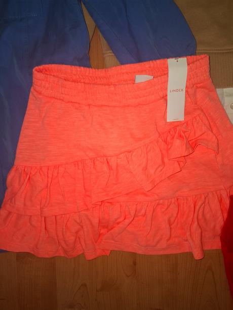 Balík značkových veci, 104–116