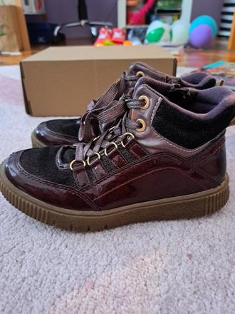 Dievčenské prechodné topánky, baťa,34