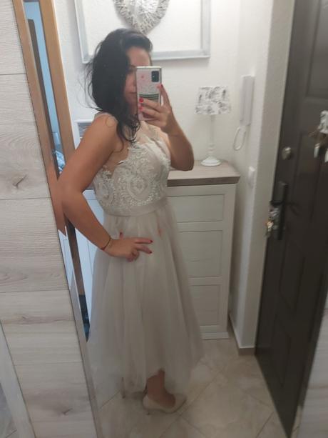 Nenosene saty prilezitostne, s