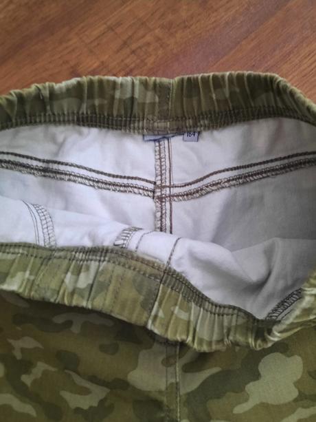 Maskačove nohavice, 164