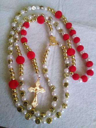 Ruženec s menom a dátumom, 