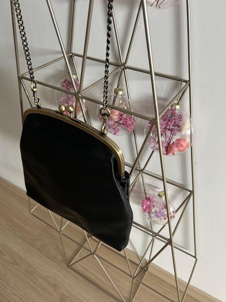 Kabelka čierna koža, 