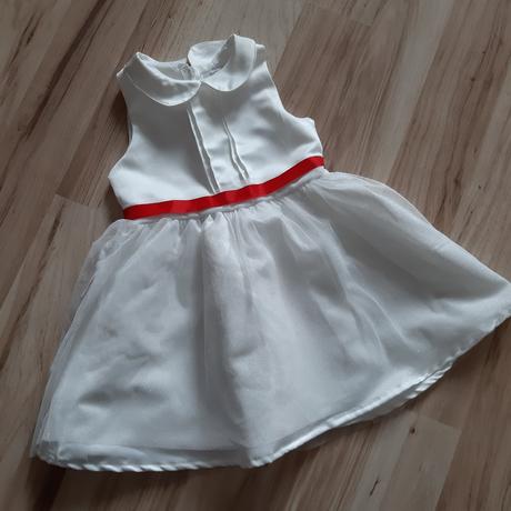 Šaty pre princezničku, 98