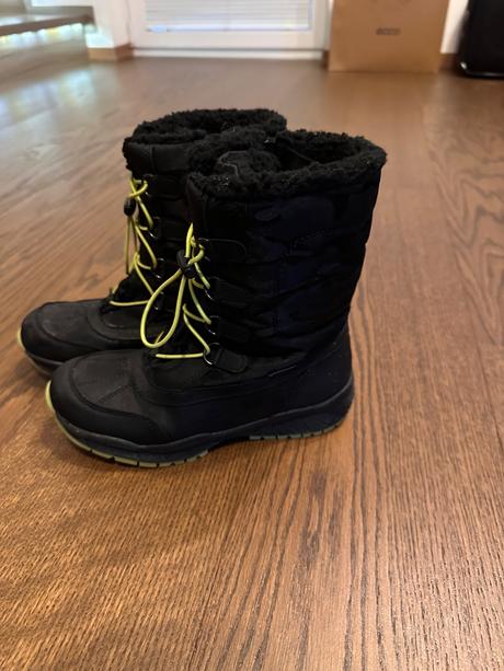 Kvalitne zimne topánky, snehule, 36