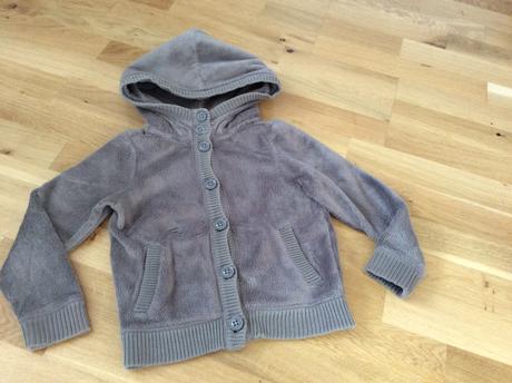 Hruby mikinkovy svetrik, gap,122