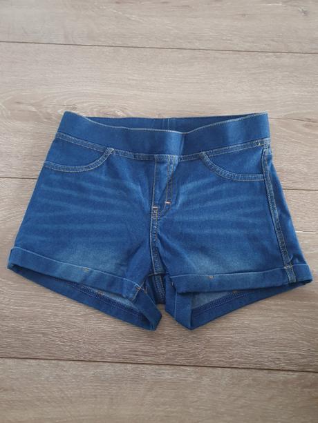 Šortky, h&m,152