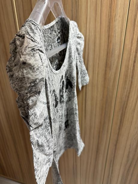 Zaujímavé tričko, m