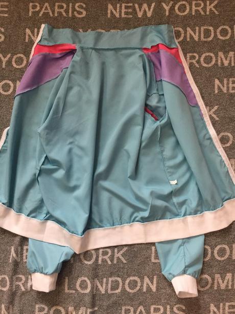 Damsky kostym roky 80/90 jogingova suprava xs, 