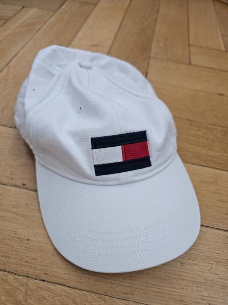 Šiltovka, tommy hilfiger,152