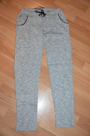 Hrubšie tepláky, 164