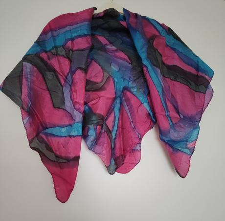 Ručne maľovaná šatka, 