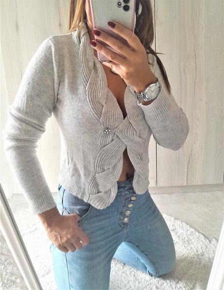 Svetrík s vrkočovým vzorom-s, s