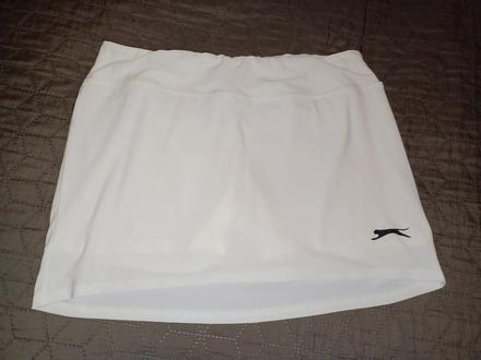 Dievčenská športová sukňa so všitými šortkami, slazenger,xs