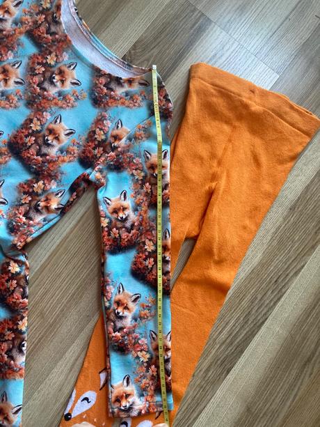 Saty c.116/122 + zadarmo dedoles pancuchy, 116