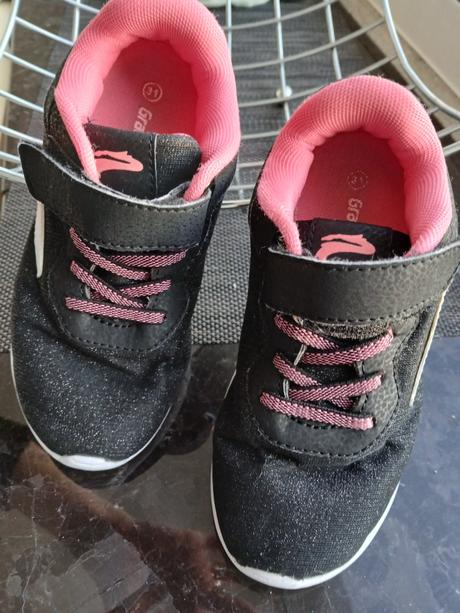 Ľahučké tenisky, graceland,31