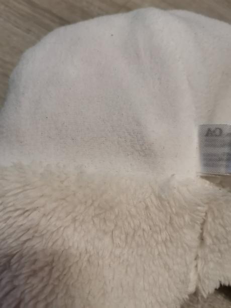 Hrubá zimná čiapka, c&a,48