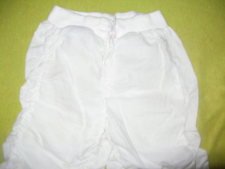 Letne nohavice pre paradnicu, 98