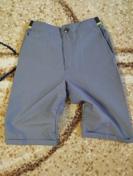 Sportove kratasy, decathlon,140