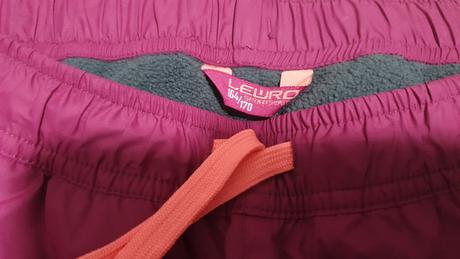 Dievcenske oteplovacky, 164