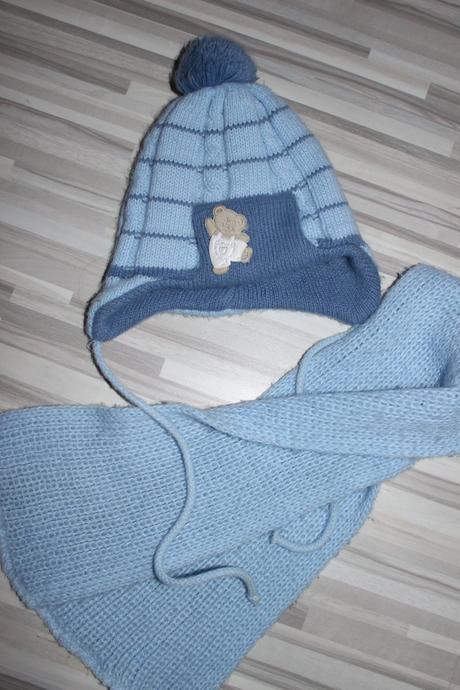 Zimna čiapka a šál, 74