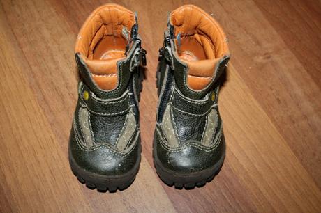 Čižmičky, baťa,21