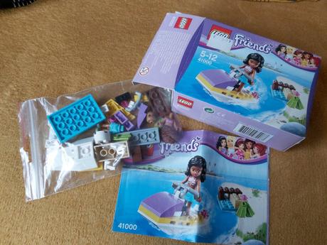 Lego friends 41000 - zábava na člne,