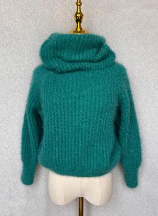 Hebký nadýchaný vlnený rolák s mohérom, s