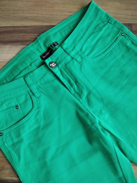 Riflové nohavice, esmara,38