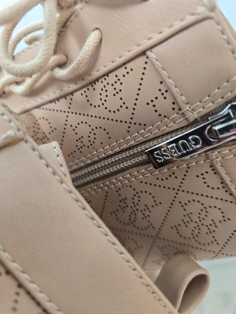 Topanky guess, guess,39