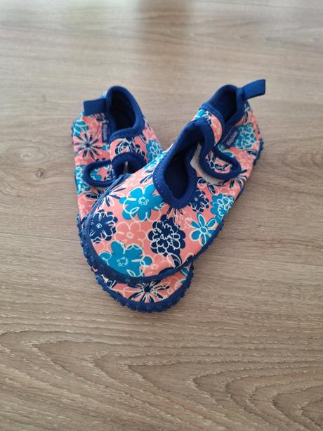 Topanky do vody s kvetinami, playshoes,31