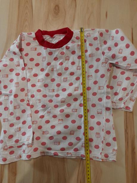 Bodkované pyžamko, 104