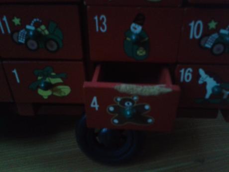 Drevenné adventné auto merry christmas-30e s pošt,