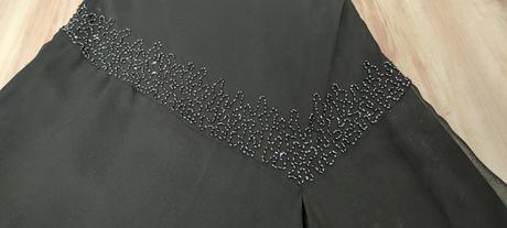 Koktejlové šaty, s