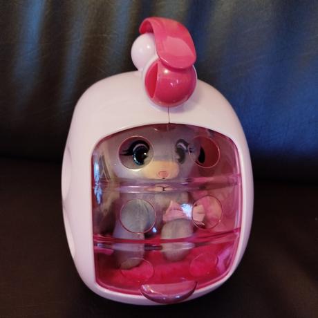 Kadernícky salón s mačičkou,