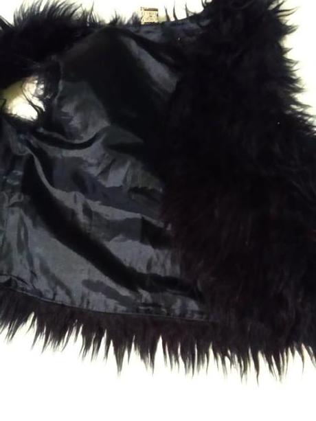 Chlpaňa  vesta, 128