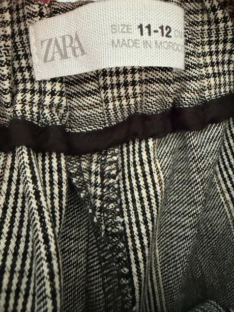 Elegantne nohavice, zara,152
