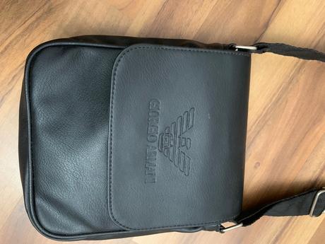 Taska armani, armani