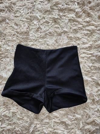 Elegantné kraťasy, new yorker,s