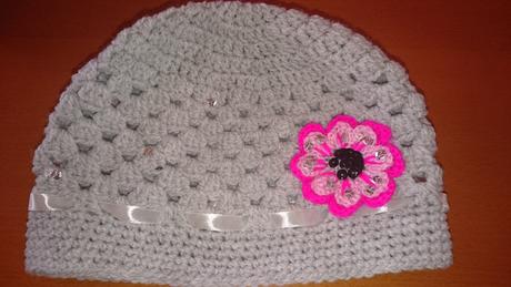 Jarná čiapka s flitrikmi, 134